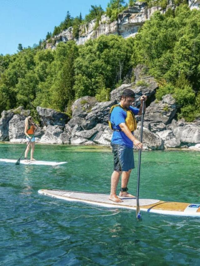 SUP Stand up Paddle boarding in Bruce Peninsula National Park – Ontario Canada
